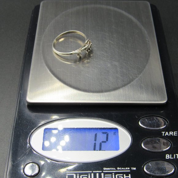 Size 6.5 Sterling Silver Simple Rose Band Ring - Picture 6 of 6